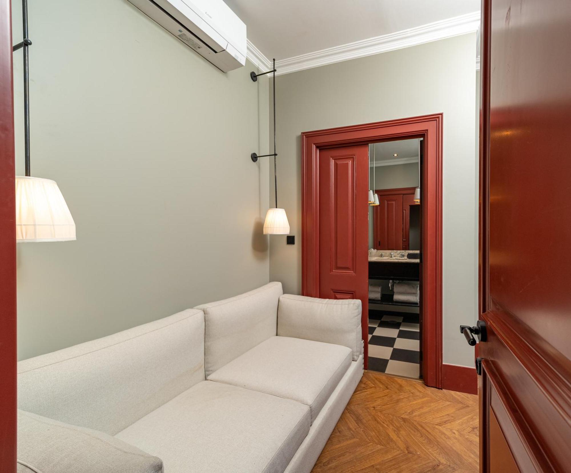 Pensao Londres Hotel Lisbon Exterior photo